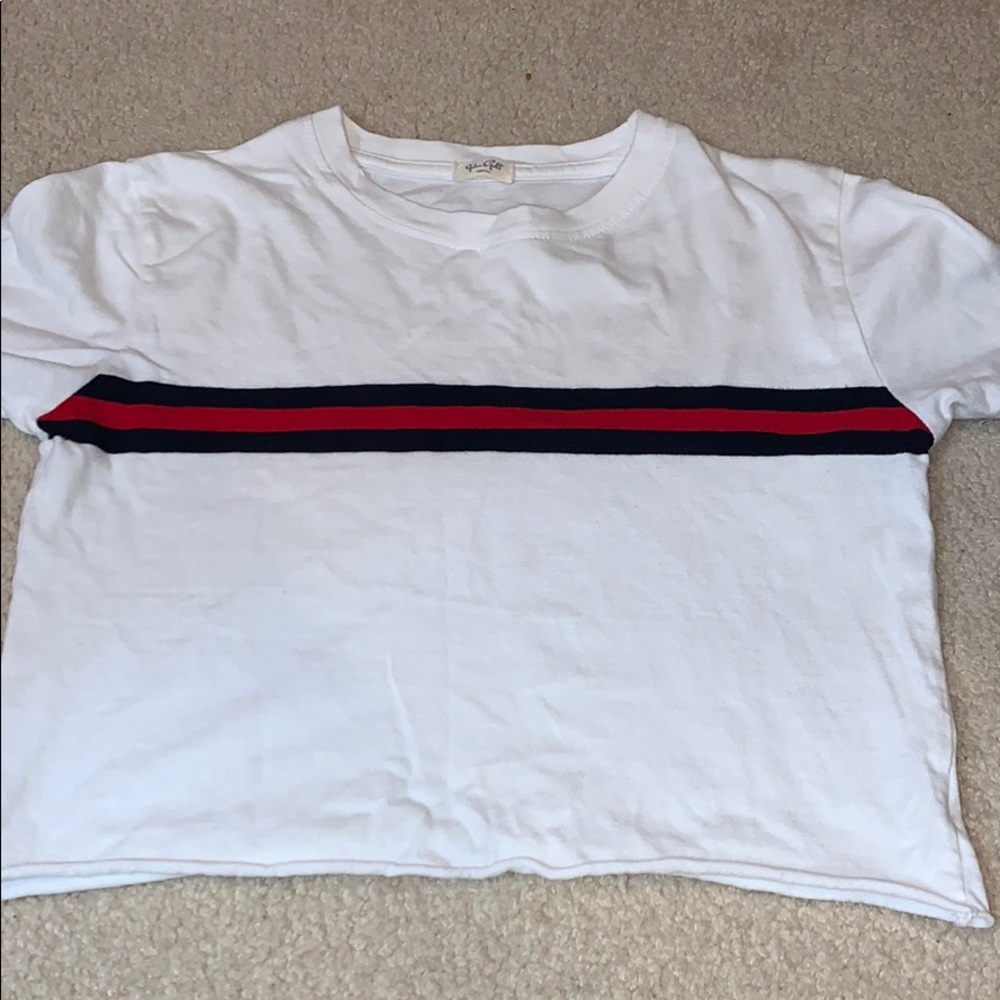 BRANDY MELVILLE WHITE STRIPED TOP